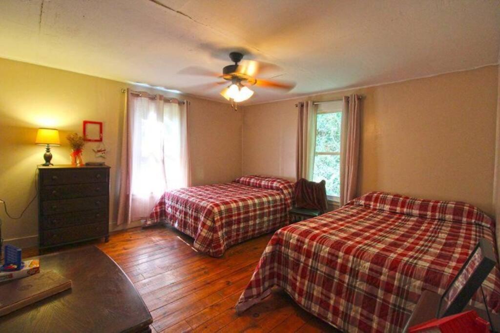Villa Creekside 1920'S Farmhouse à Bryson City Extérieur photo